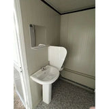 Sanitario SDU con WC, ducha, lavabo y urinario