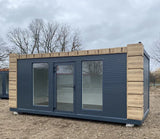 Contenedor de oficina 6x2,83 metros con 2 ventanas